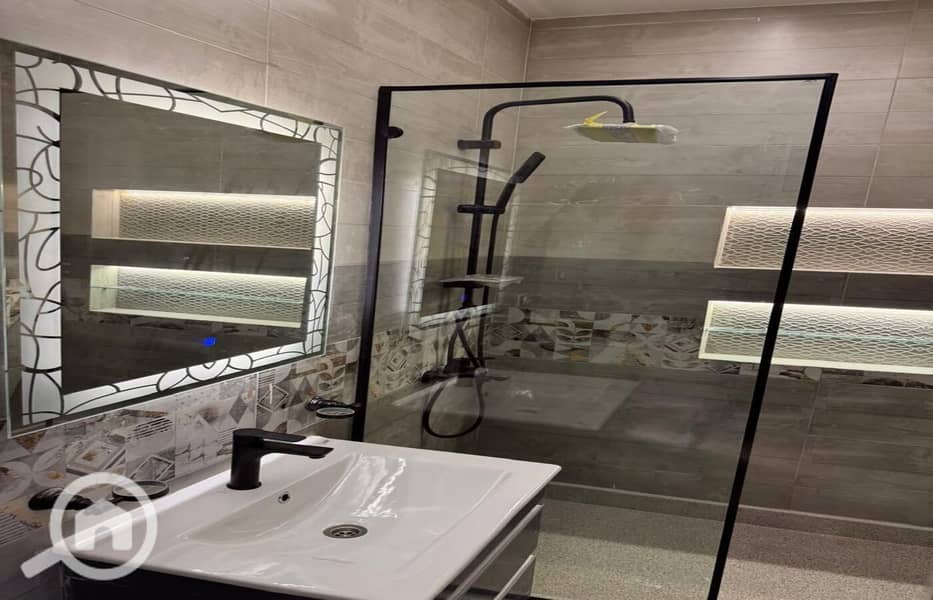 4 WhatsApp Image 2025-12-22 at 3.36. 33 PM (2). jpeg