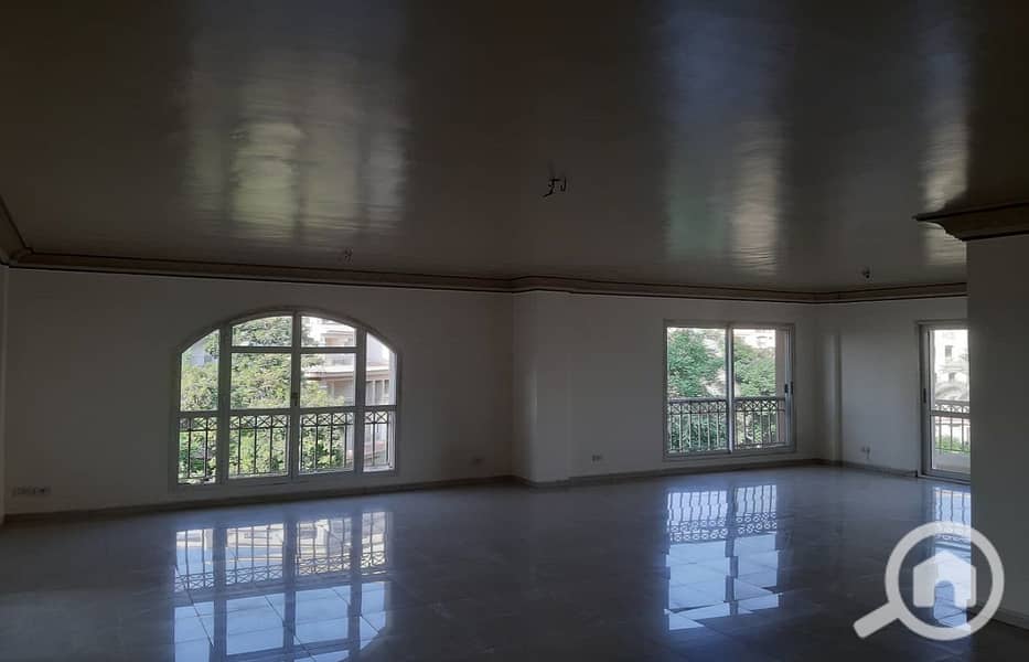 4 e0bd8ca3-69cd-439f-8145-5793070bdd11. jpg