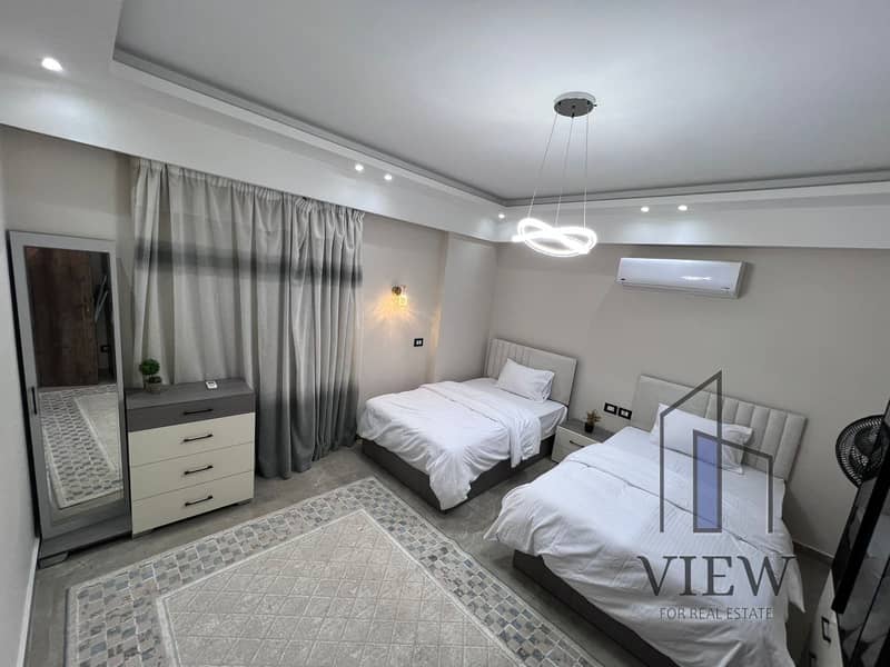 6 44727c99-8daa-4c29-9f83-b780866e979b. jpg