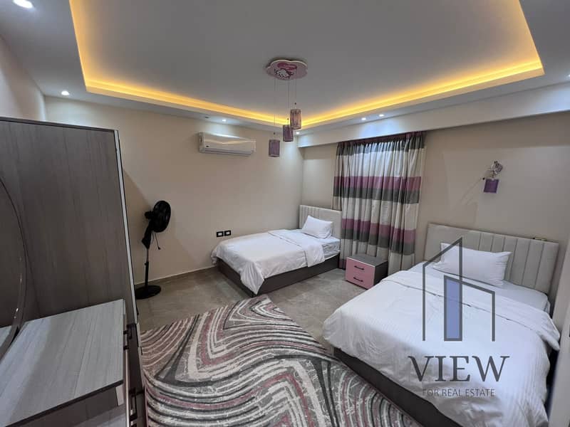 7 841c244b-2a48-4b8e-b70c-e90bb6b72d2b. jpg