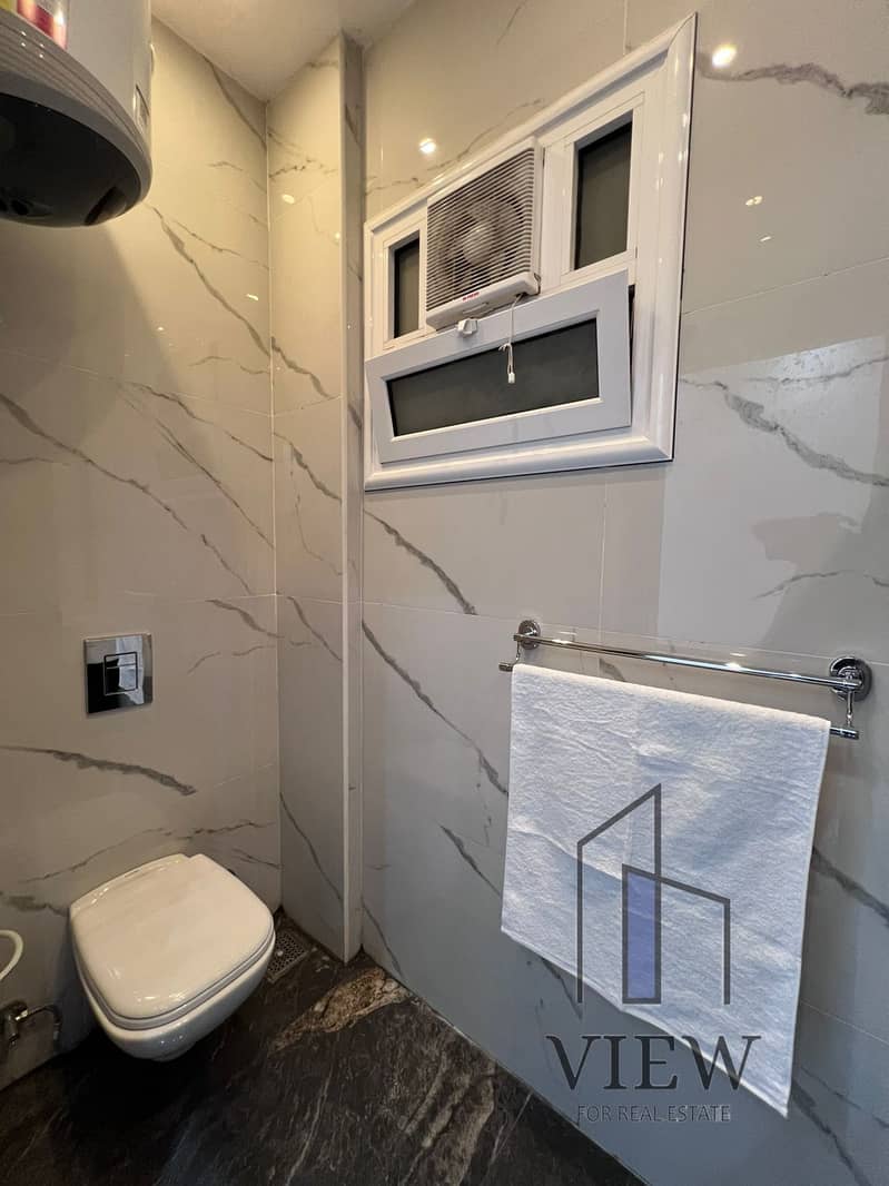 13 36df837e-310d-4f19-9d31-db04e29a0809. jpg