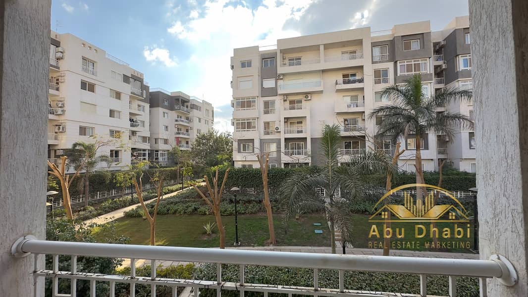 10 46cdb78d-cadd-45f5-a06e-626143a93be2. jpg