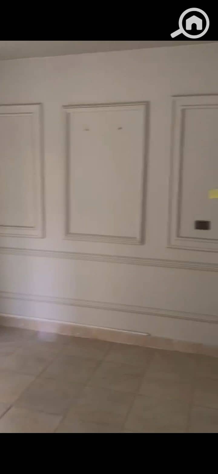 4 9a27a46d-68ba-4476-ad8b-94429c73ed2f. jpg