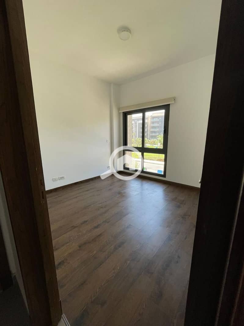 3 2e54ac12-0c58-48e5-81a1-cb5f179836d2. jpg