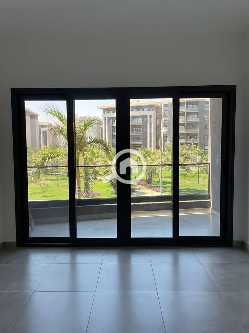 13 f8071310-ea95-42b1-b5a9-6d7766cc58c5. jpg