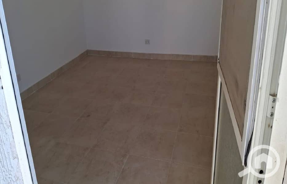 7 82dd82e8-b95f-4a8d-84c6-dcffd10568a2. jpg