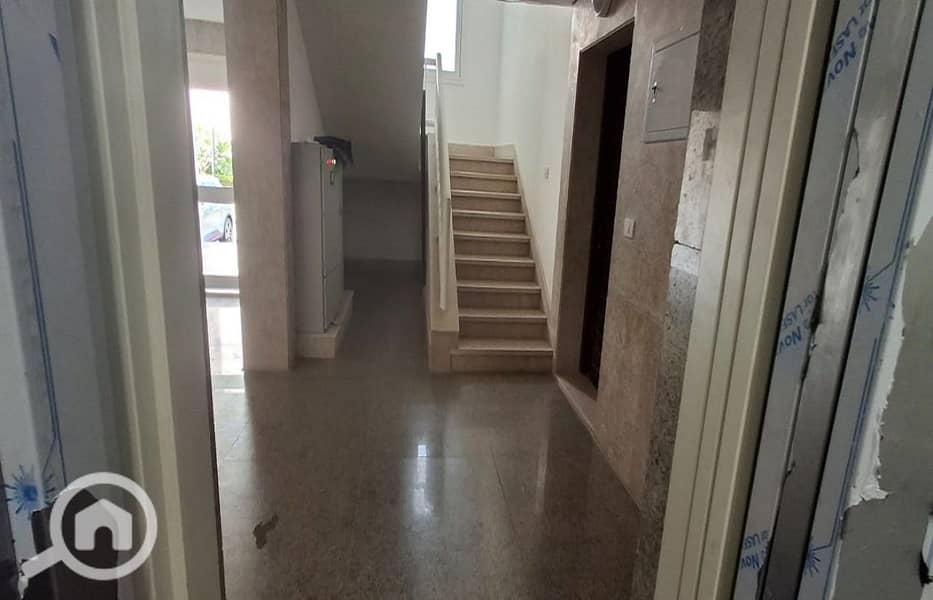 11 d959f955-1935-4799-8828-d22f730487ab. jpg