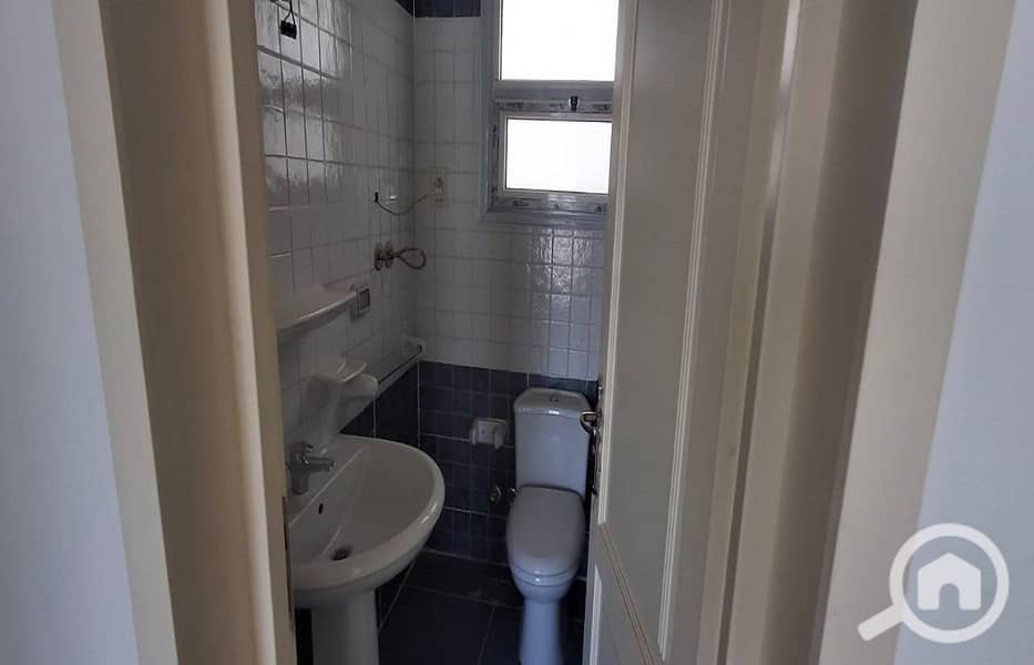 17 3d4fce55-5352-47f3-a89f-e3985b355736. jpg