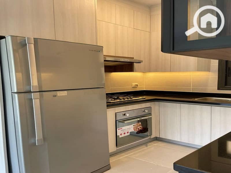 9 ead95c2b-5edc-481b-81d8-b57b81a8b4ce. jpg