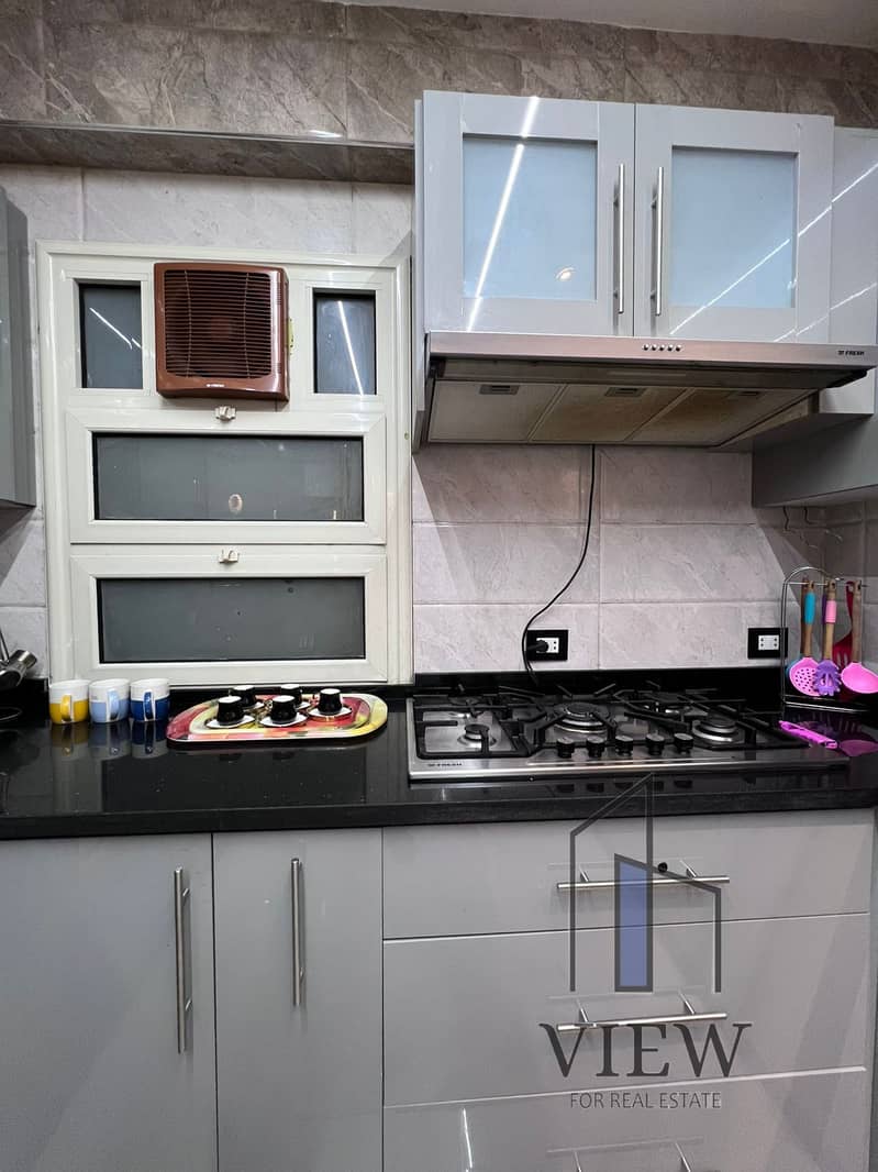 6 5a76dd70-7290-4458-943d-4f78e234a30b. jpg