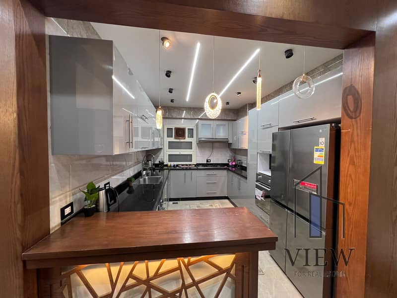 26 a2068d1b-0bf1-45f7-90da-40b8d55cd2e2. jpg