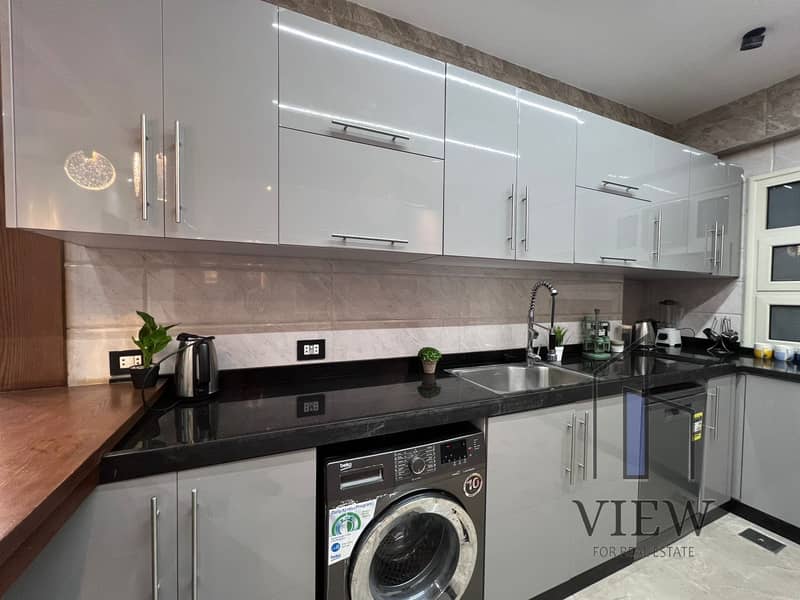 34 d14ed9b6-1072-4e82-a792-f8ab8cfb9327. jpg