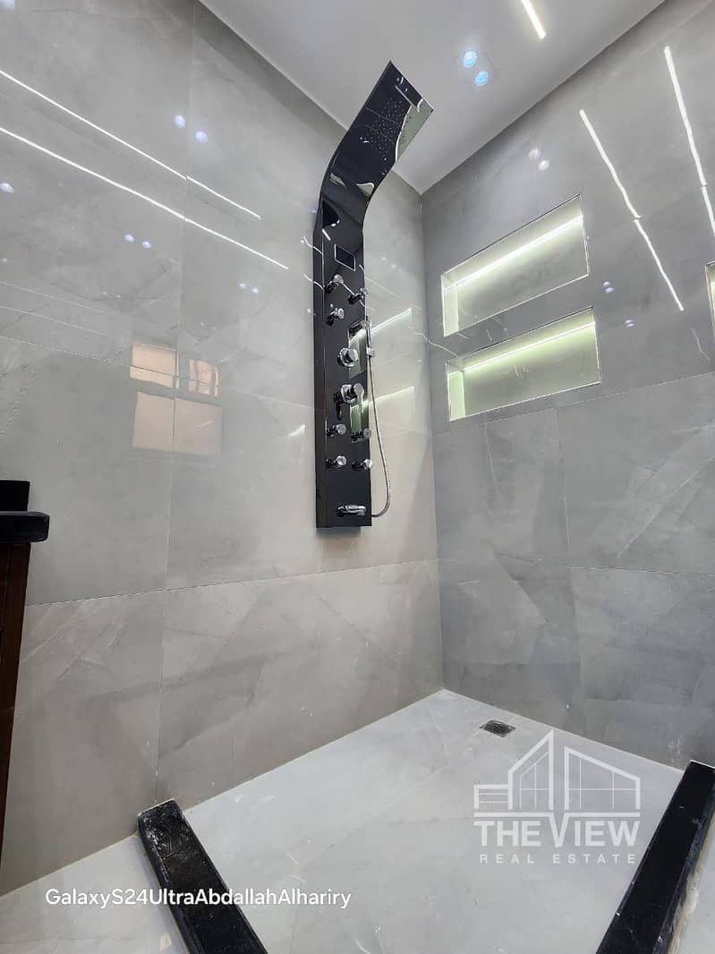 13 WhatsApp Image 2025-12-20 at 13.57. 04_16b88a61 - Copy. jpg