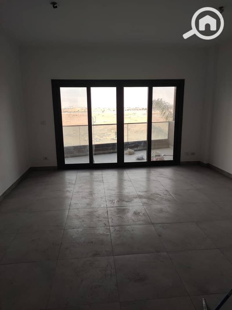 10 f9dac57e-ca35-444e-bf92-774b3b433823. jpeg