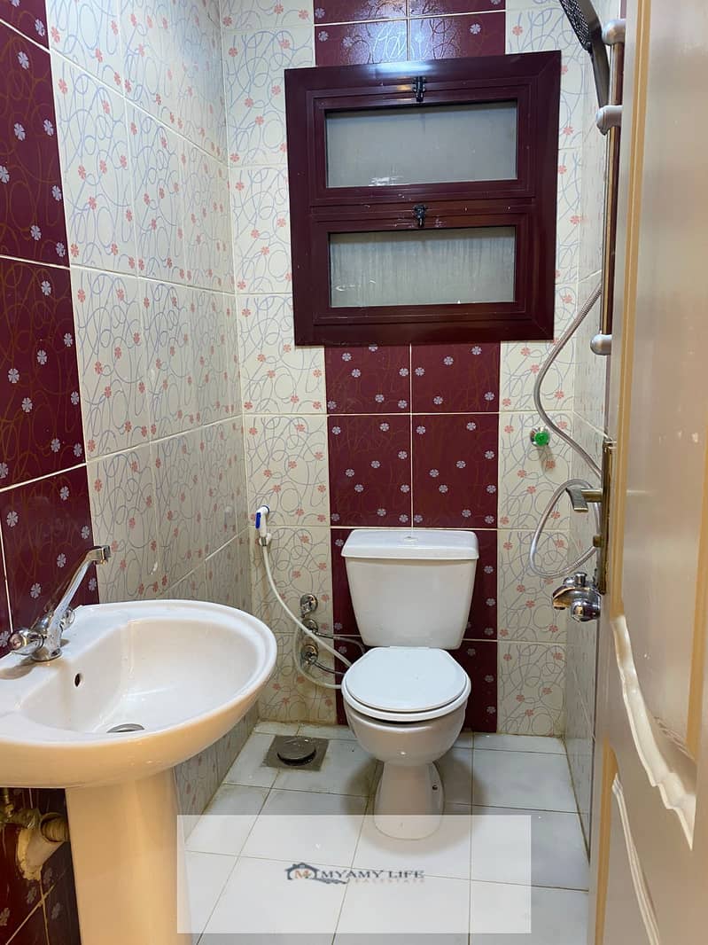 8 WhatsApp Image 2025-12-23 at 10.56. 39 AM (1). jpeg