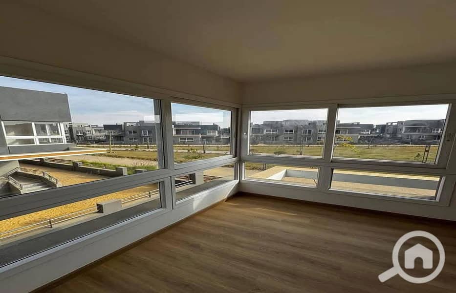 2 WhatsApp Image 2025-05-04 at 8.35. 06 PM (8)_1400x900. jpg