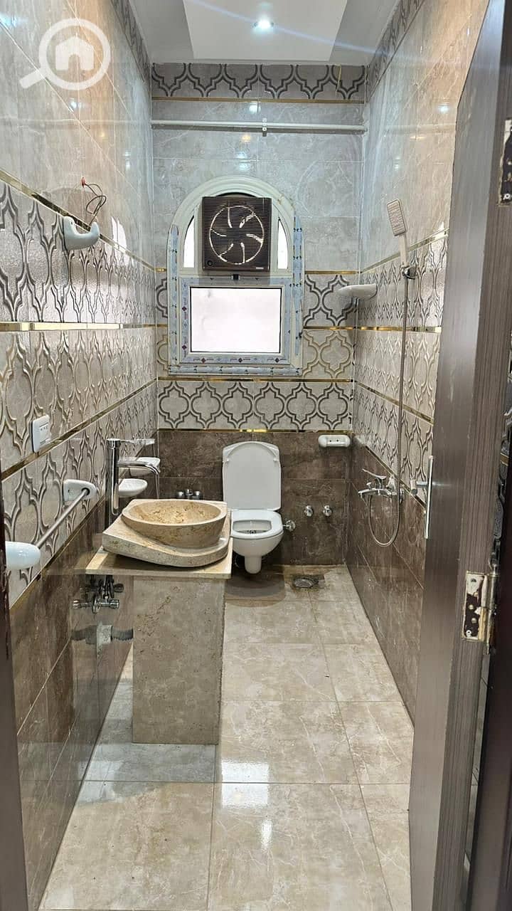 4 WhatsApp Image 2025-12-23 at 11.21. 21 AM (2). jpeg