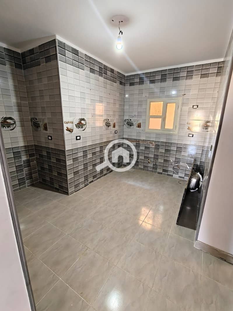 6 9f48e926-9461-4d49-b5f1-b4fd5ebd00a4. jpg