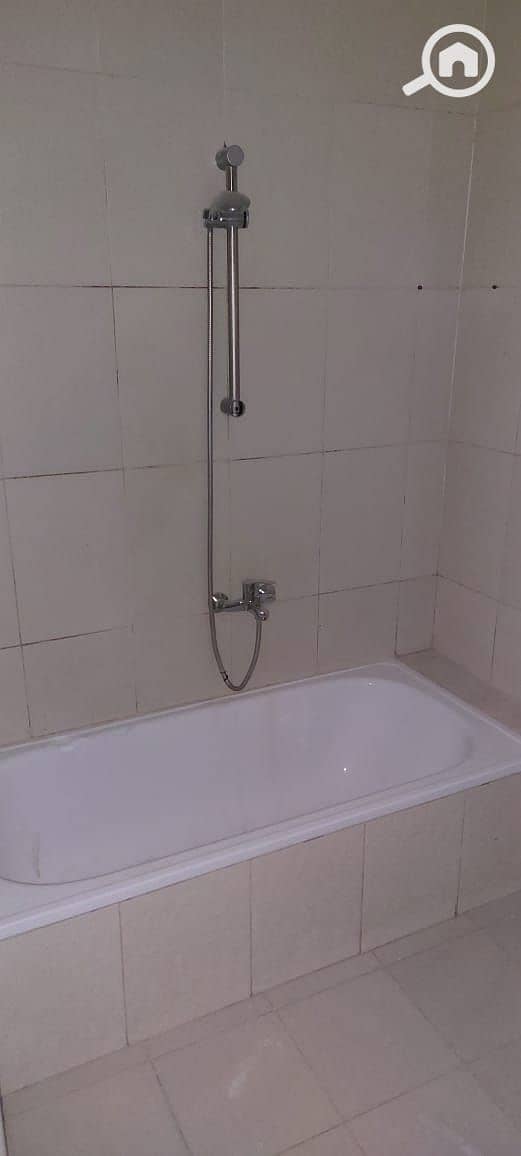 8 WhatsApp Image 2025-12-23 at 11.32. 56 AM1. jpeg