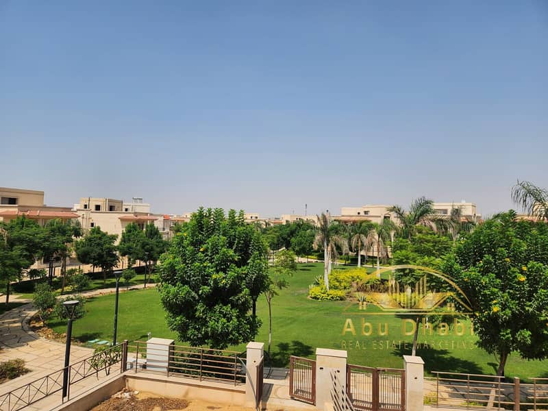 2 96b0b4e5-936d-4522-a48f-92fe0f3937dc. jpg