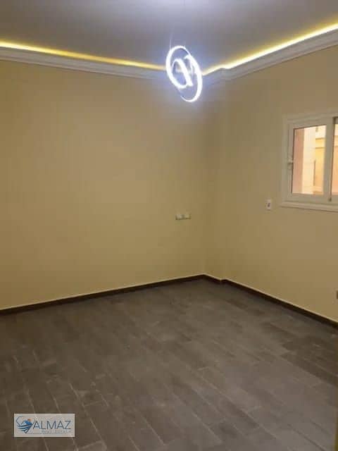 42 WhatsApp Image 2025-12-23 at 11.35. 38 AM (2). jpeg