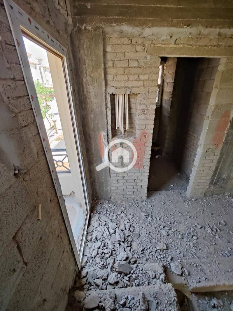 4 WhatsApp Image 2025-12-17 at 7.15. 52 PM. jpeg