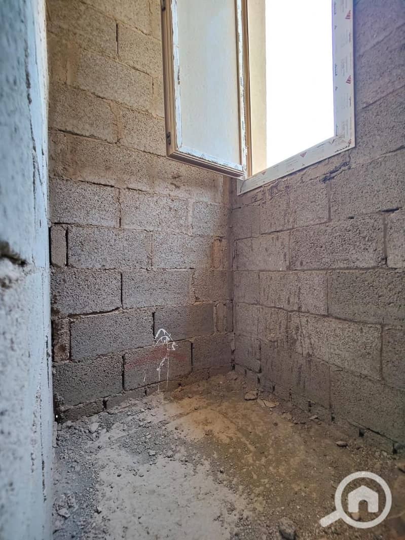 8 WhatsApp Image 2025-12-17 at 7.15. 58 PM. jpeg