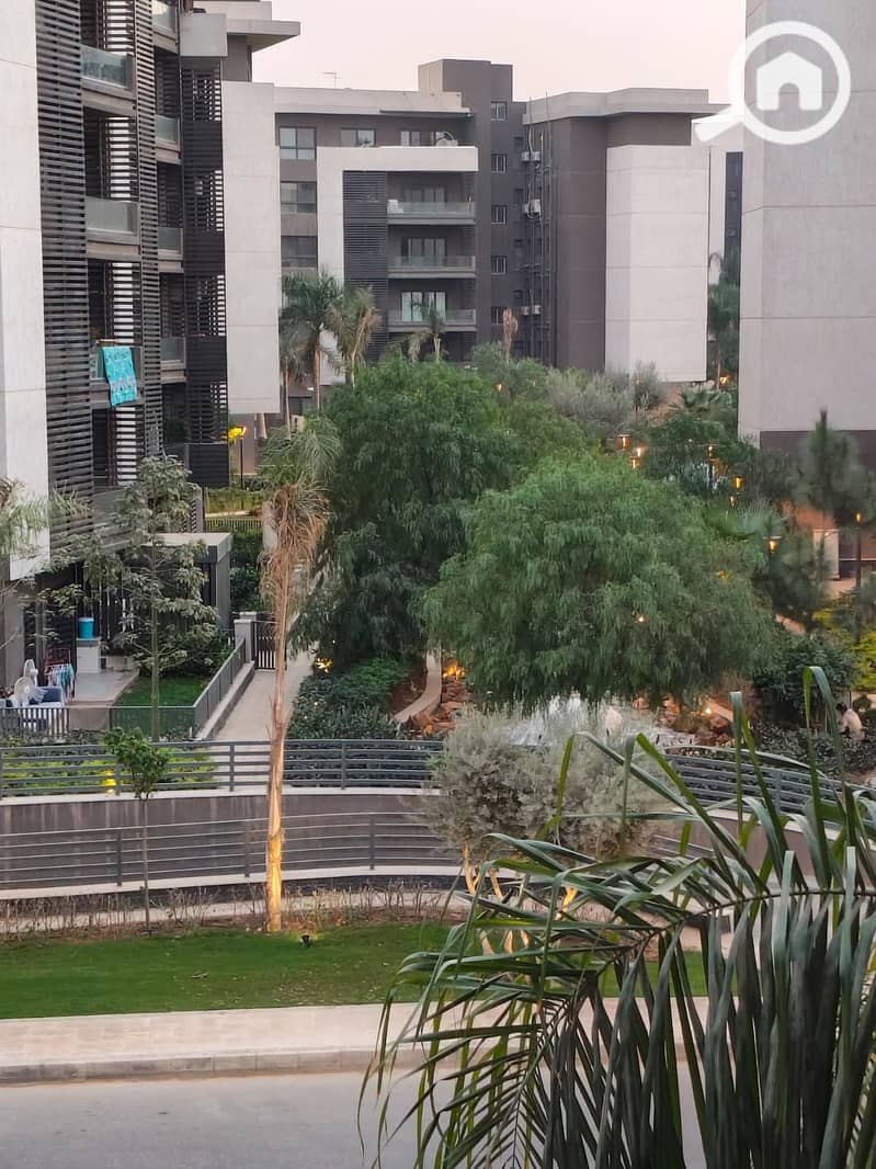 6 WhatsApp Image 2025-12-23 at 11.43. 22 (4). jpeg