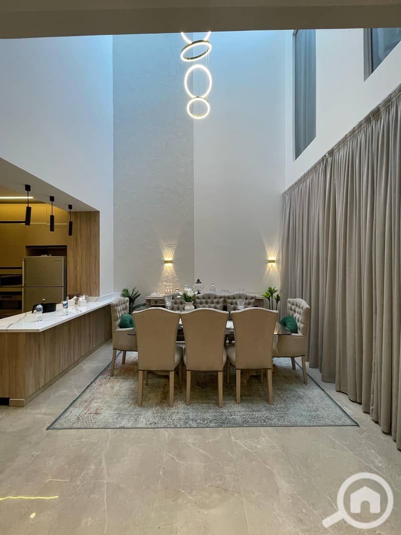 2 WhatsApp Image 2025-12-18 at 12.40. 07 PM. jpeg