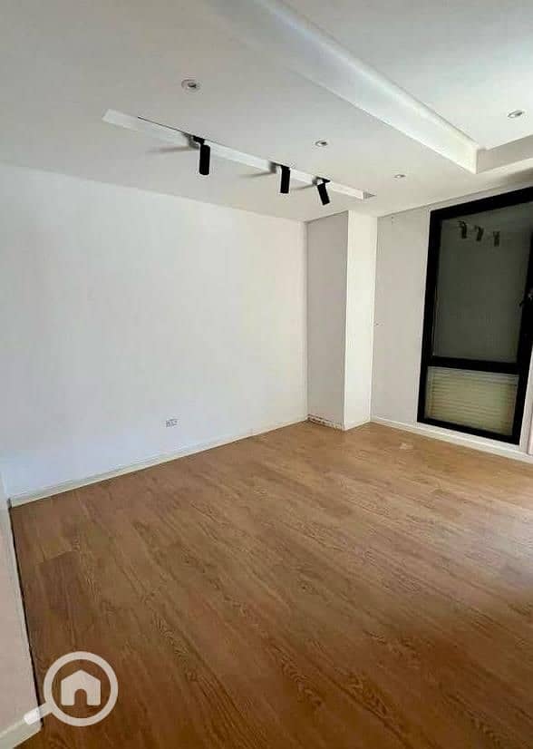 6 WhatsApp Image 2025-12-23 at 12.00. 51 PM. jpeg