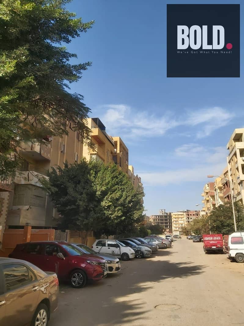 14 39e978f8-b870-44d3-8033-e28cb9bc41ef. jpg