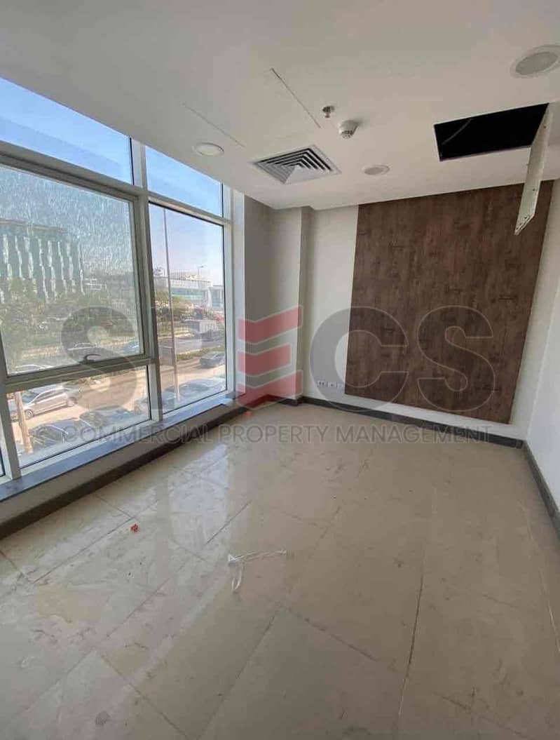 7 b54055bd-a50a-4e36-9ccc-71f810e60342. jpg