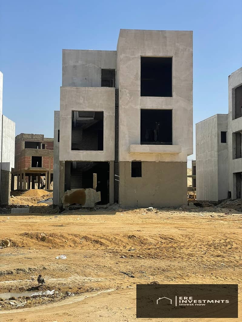 9 ed5545d6-23de-4840-a02c-81702f1e8be1. jpg