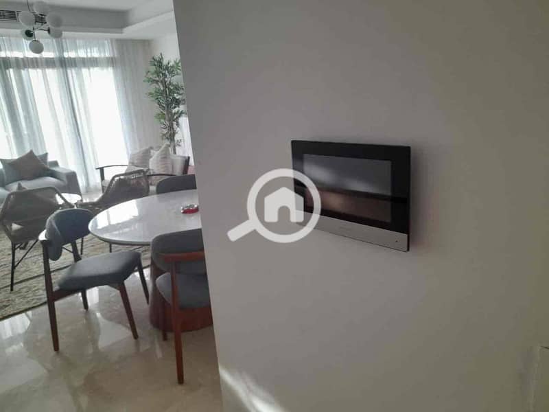 5 d78f662f-7960-4a9c-b59e-824f448ba003. jpg