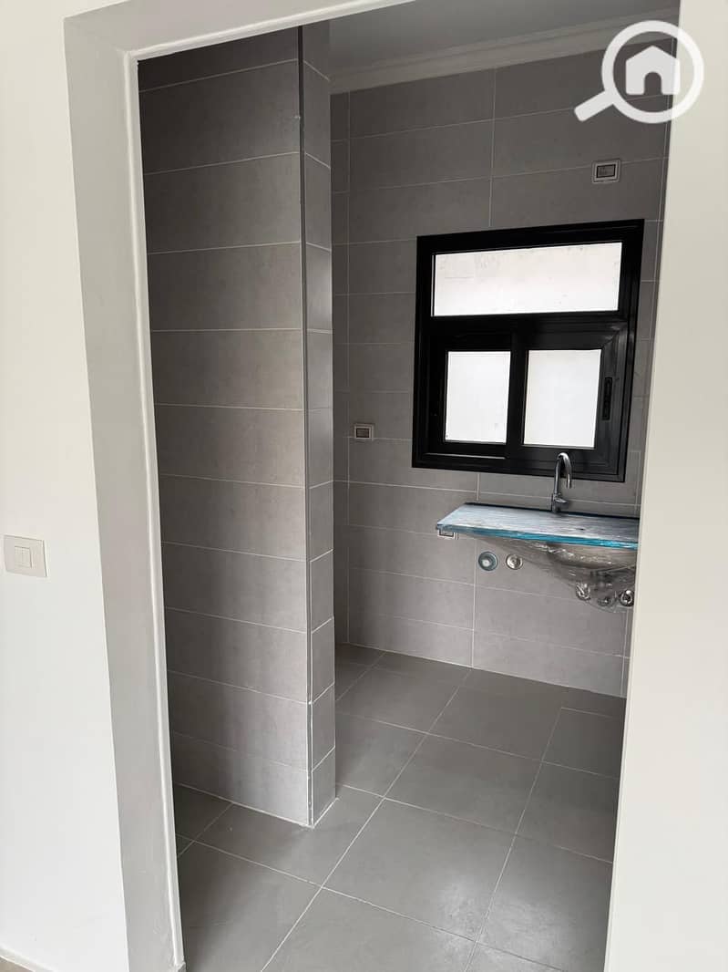 11 WhatsApp Image 2025-12-22 at 7.28. 10 PM (1). jpeg