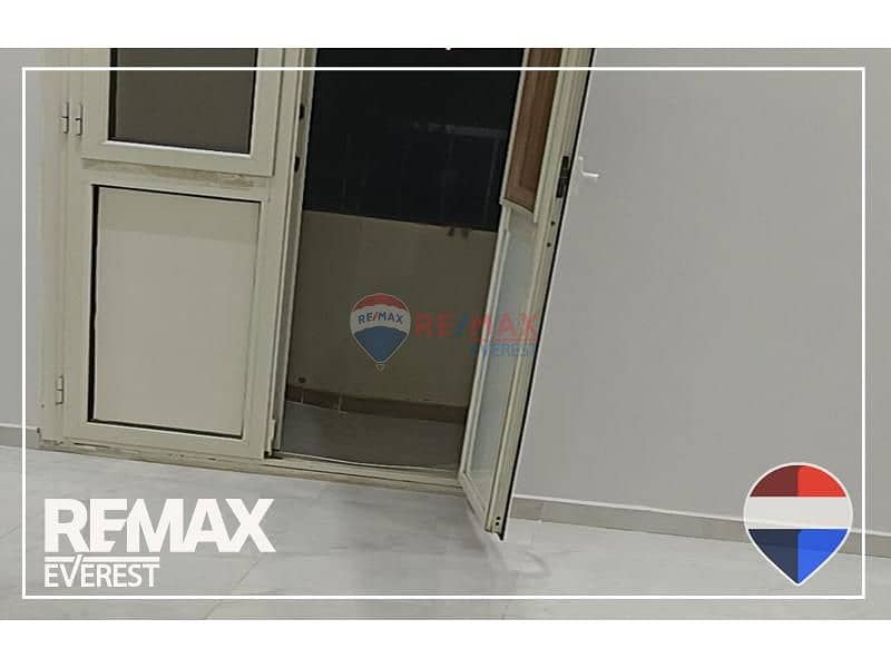 4 3aa39f28-d838-4d73-b51b-46fea818259e. jfif. jpg