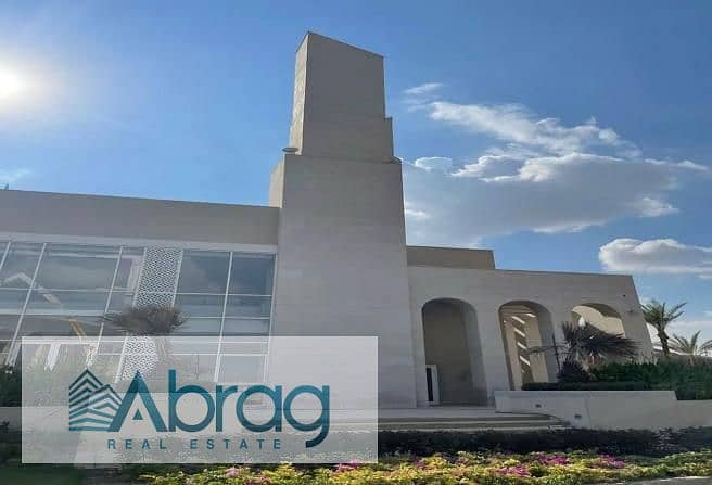 8 8374348-fd9a1o. jpg