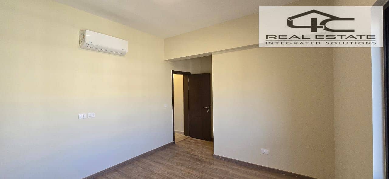 3 WhatsApp Image 2025-12-22 at 20.42. 07 (1). jpeg