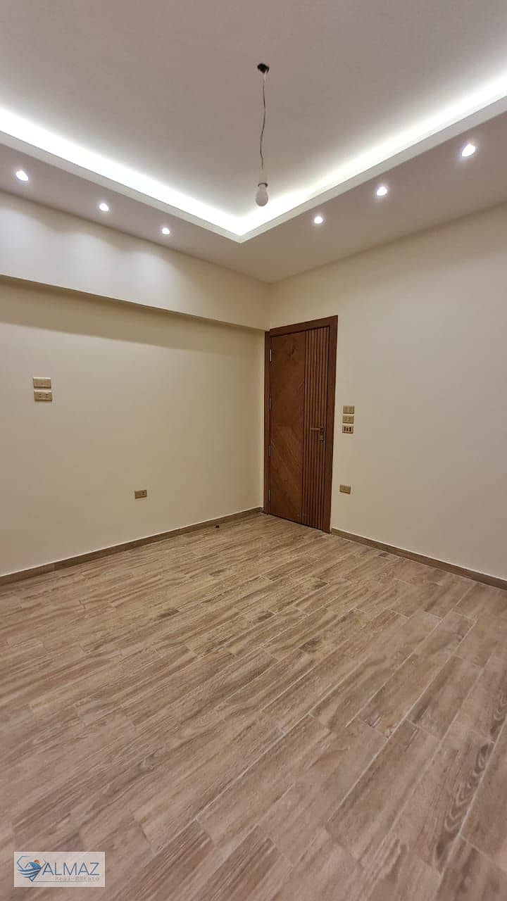 2 WhatsApp Image 2025-12-23 at 11.26. 40 AM (2). jpeg