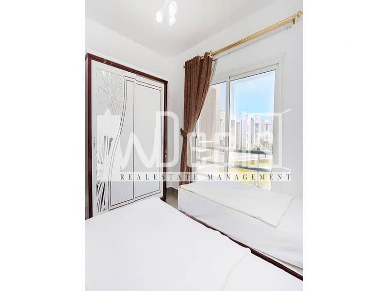 4 WhatsApp Image 2025-12-21 at 11.59. 35 (1). jpeg