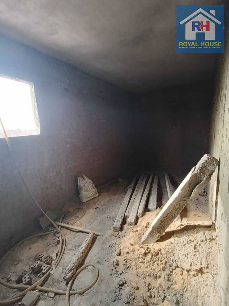 2 e10721fe-82db-4062-9fd3-0f1345fd4eb5. jpg