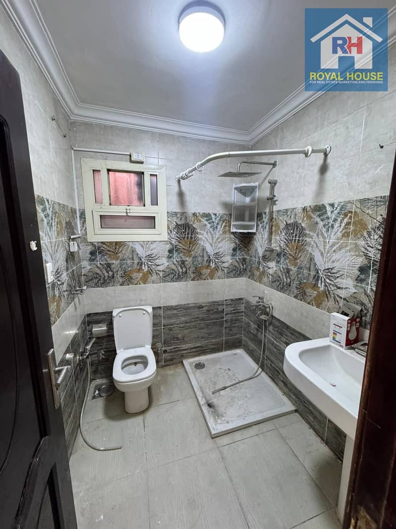 8 8e01c8c8-7188-4dd3-a6a0-9dffe2b567c4. jpg