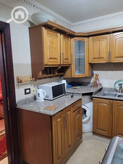 6 3239e9b4-7c70-499a-8d72-097908415e3c. jfif. png