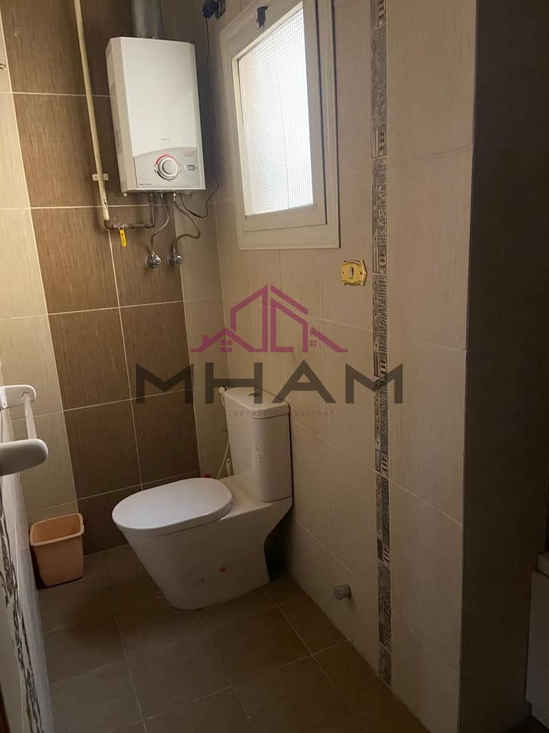 24 5929062998079114530. jpg