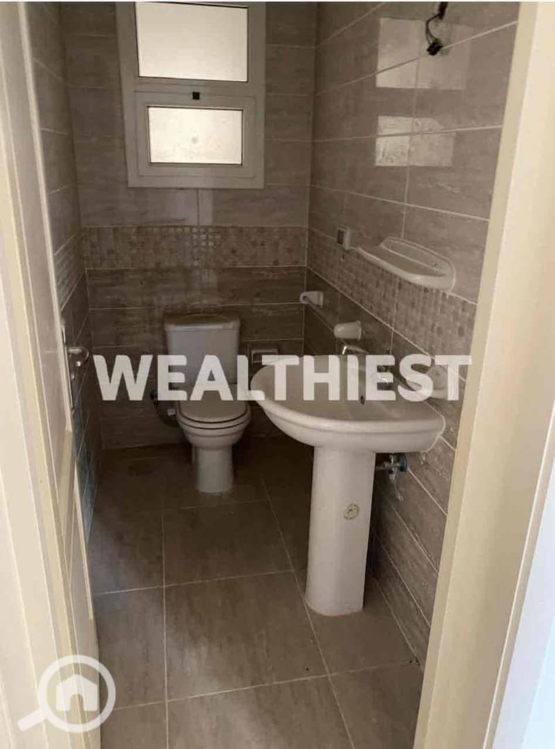 13 8fe20f71-ab74-4466-8e0e-352ac99f5102. jpg