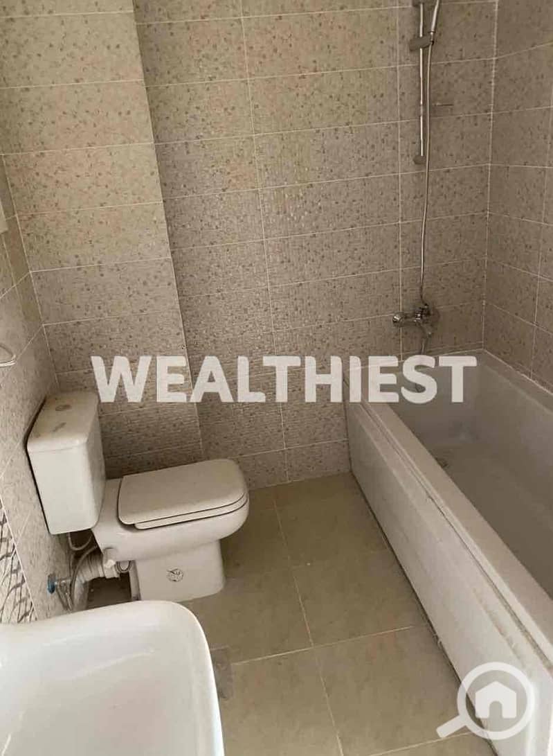 14 b0835d57-e9e4-42ea-bc42-1c8956178d1b. jpg