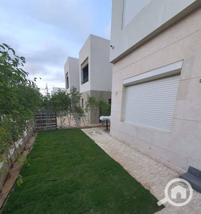 5 {46787982-8ABE-4EBD-8F65-34D8CA042295}. png