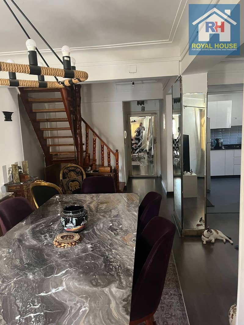 4 b004c4be-69ee-4abe-8746-db967d5d9114. jpg