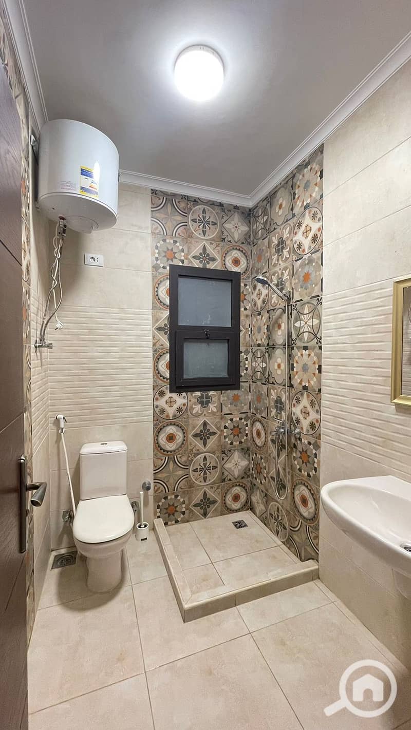 13 76085a12-6761-4e2e-b219-178a13074003. jpg