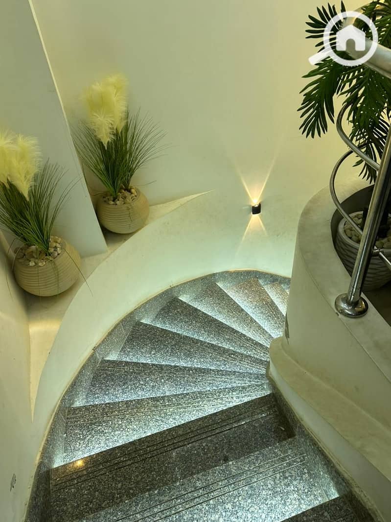 2 WhatsApp Image 2025-12-23 at 12.27. 36 PM (1). jpeg